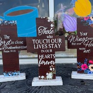 Flower Design Cross Keepsakes