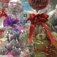 Teddy with gourmet choclates