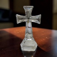 Glass cross