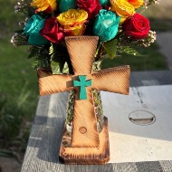 Wooden keepsake cross and vase