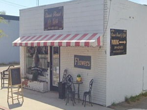 Storefront of Classic Florist 