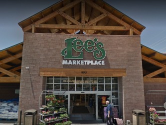 Storefront of Lee's