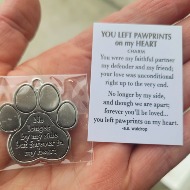 Engravable paw charm