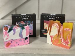 Finch Berry and Bath Bombs