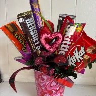 Half dozen candy bouquets