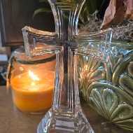 Crystal cross