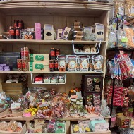 SWEETS & TREATS