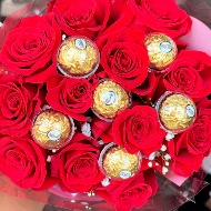 Include Ferrero-Rocher Choco. Inside your Bouquet!