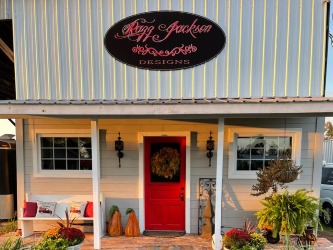 Storefront of Razz Jackson's