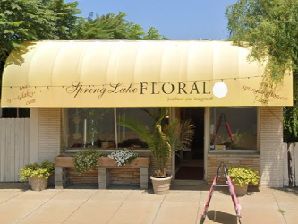 Storefront of Spring Lake Floral