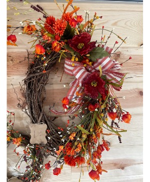 0884 Grapevine Wreath with Silk Flowers