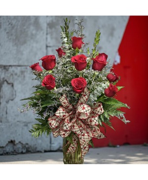 1 Dozen Roses Rose Arrangement