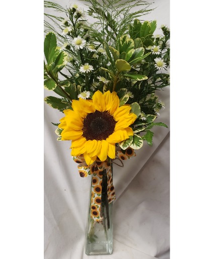 1 sunflower in a vase with filler (E) 