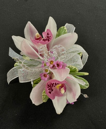 #10 corsage 