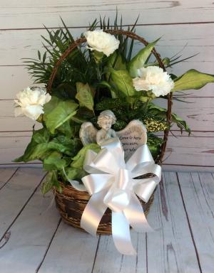 10" Wicker with bow, fresh flowers & angel 