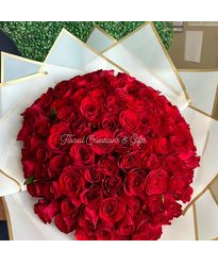 100 Red Roses Ramo  