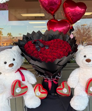 100 Rose Heart 