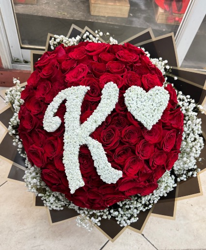 100 roses with baby’s breath 