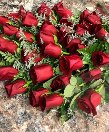 100 Wrapped Roses  