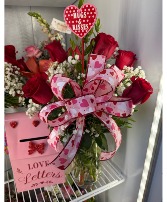 1/2 DOZEN RED ROSES Rose Arrangement