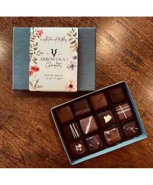 12 Piece Arrowhead Chocolates Gifts