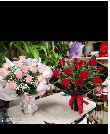 12 stems Rose bouquet 