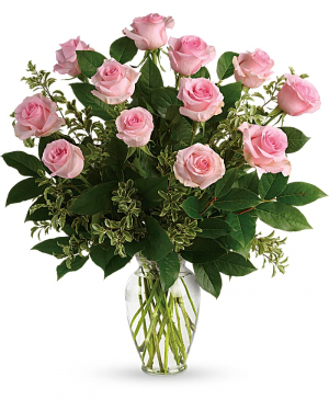 Dozen Pink Roses in Vase 