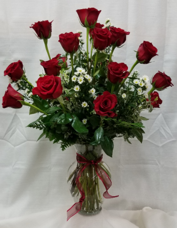 18 Red Roses arranged fresh dozen and a half roses 