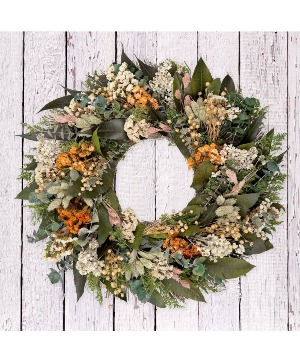 18" Saratoga Wreath Preserved & Dried Botanicals