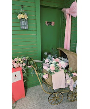 1900's Victorian Baby Carriage Rental Rental