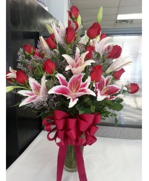 2 Dozen Ladies Favorite  