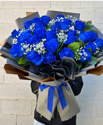 2 Dozen Long Stem Blue Roses Baby Blue I love you in Ozone Park