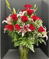 Premium 2 Dozen Roses & Stargazers 