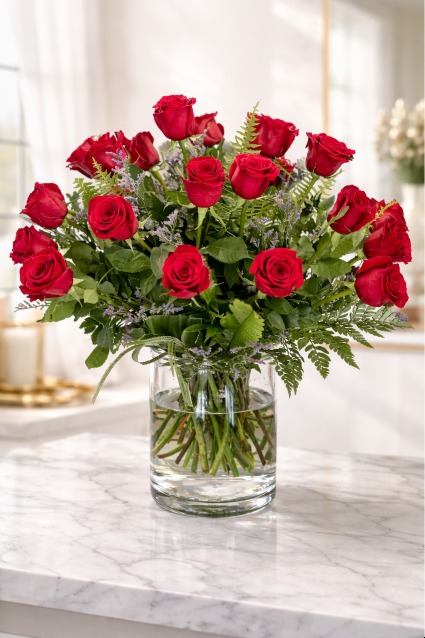 Eterno Romance - Arreglo Premium de 24 Rosas Rojas Arrangement