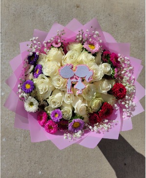 24 WHITE ROSE BOUQUET 