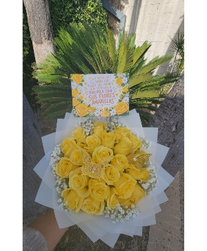 24 yellow rose bouquet  