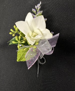 #3 boutonniere 