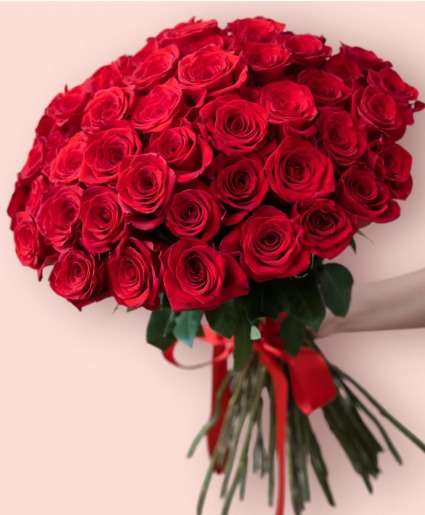 50 Long Stem Red Roses Vase arrangement