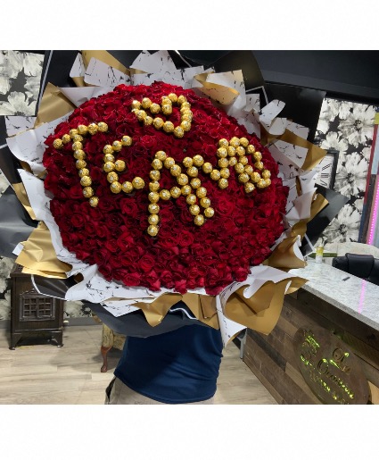 500 red roses 