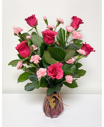 6 Premium Roses (colour choices available) 
