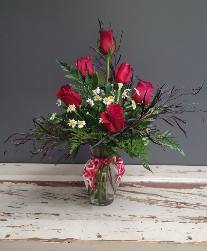 6 Rose Vase Small Vase Arrangement