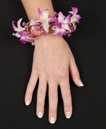 CHIC PINK ORCHID Prom Corsage in Wilmington, DE | EVERLASTING BEAUTY FLORAL DESIGNS