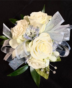 #8 corsage 