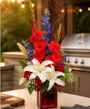 VICTORIES FIREWORKS  Short Vase Arrangement