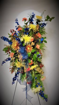 A crescent beauty. Standing easel spray