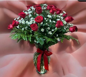 Arrangement Of  Red Roses 