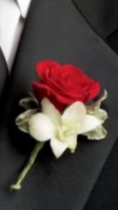 A little extra Boutonnière
