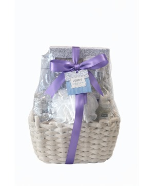 A LUXURIOUS LAVENDER-SCENTED SPA GIFT SET GIFTS Gift Basket
