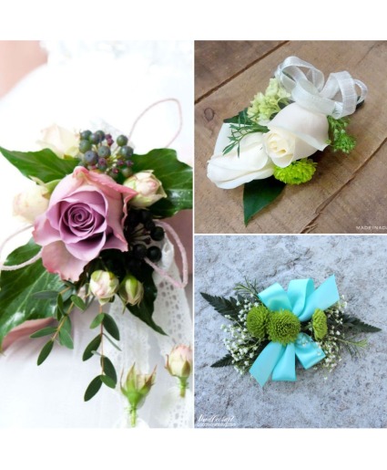 A MOMENT TO RERMEMBER  CORSAGE