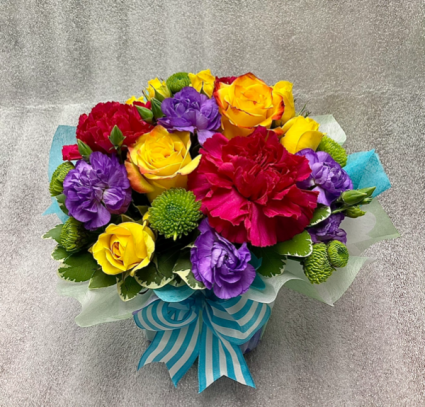 A Splash of Colour Flower arrangement